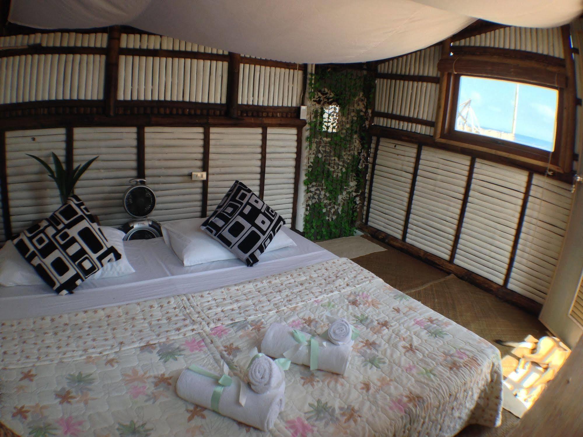 קאטיקלן Mangoriders Beach Club מראה חיצוני תמונה