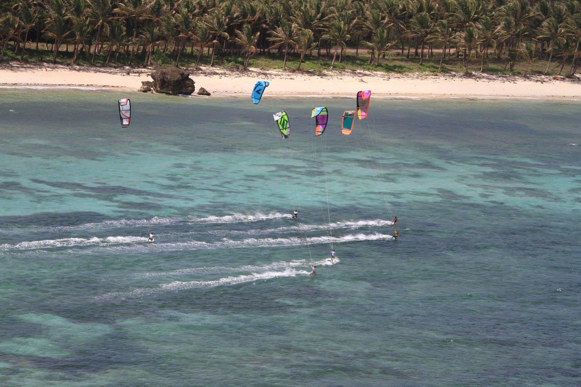 קאטיקלן Mangoriders Beach Club מראה חיצוני תמונה